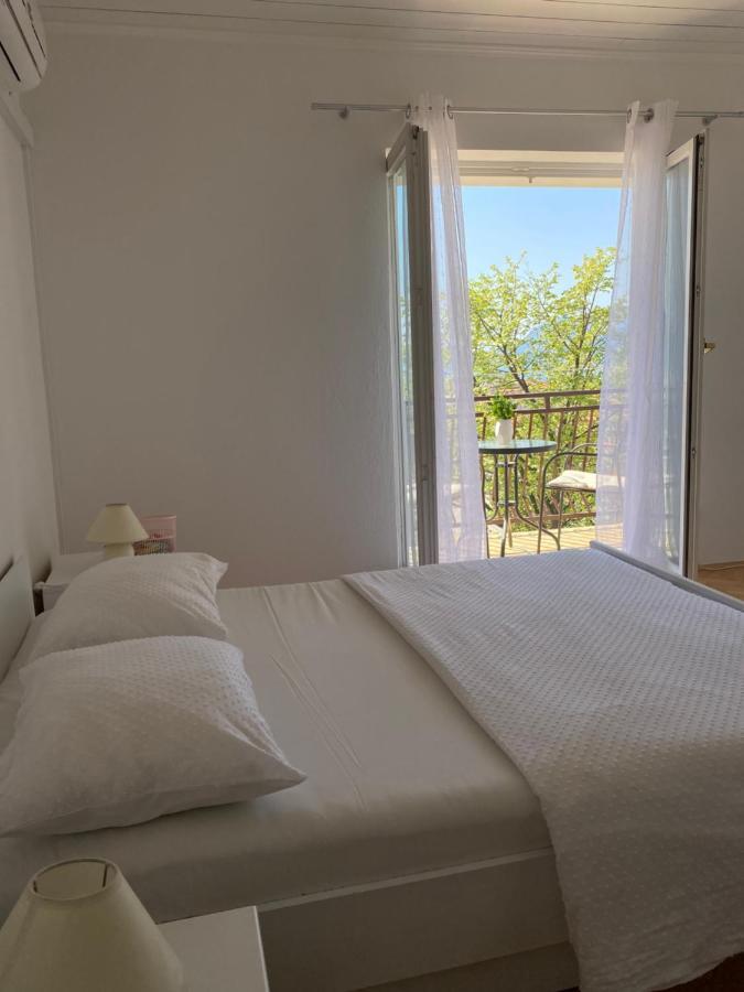 Room For Two Baška Voda Exteriör bild